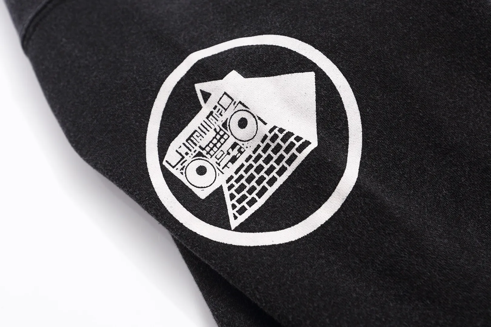 American fashion Saint Michael klf exhibition letters retro destroyed vintage washed and distressed hoodies for men and women Fabric: 420g Style number: SM629 Size: S-M-L-XL Color: Black Price: P236